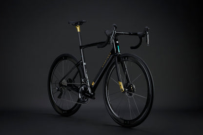 Cuadro de Bicicleta Chapter2 Toa: BLACK + UD W/ GOLD (KOURA)