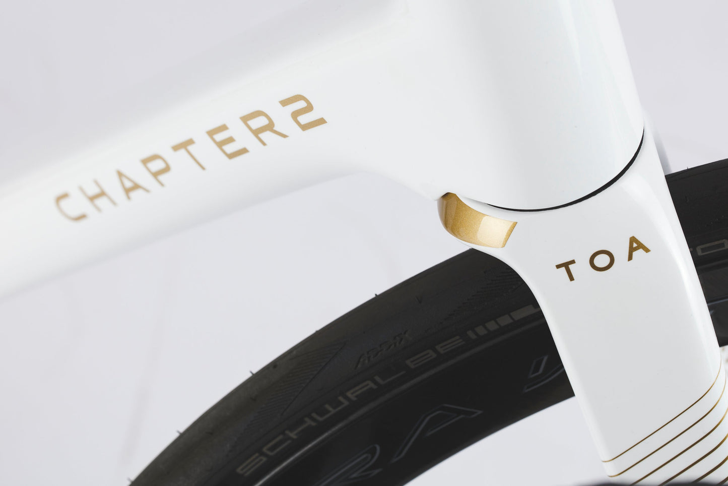 Cuadro de Bicicleta Chapter2 Toa: White / GOLD (KOURA)