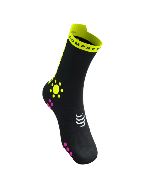 Calcetines de Trail Running medios Compressport Pro Racing Socks v4.0 Negro amarillo