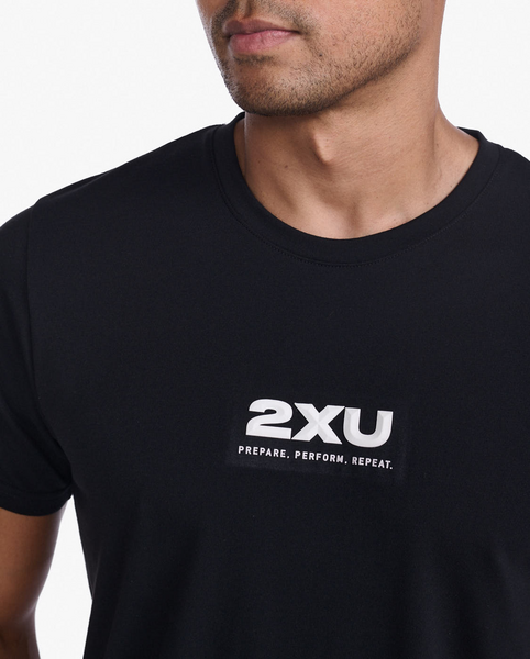 Polera Hombre Contender Tee Black/Nero - 2XU