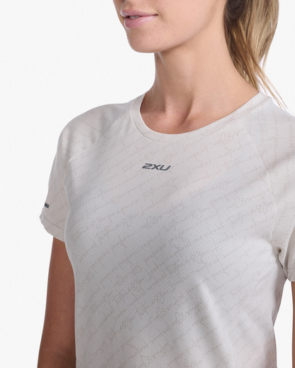 Polera de Running Manga Corta de Mujer Light Speed - Blanco - 2XU