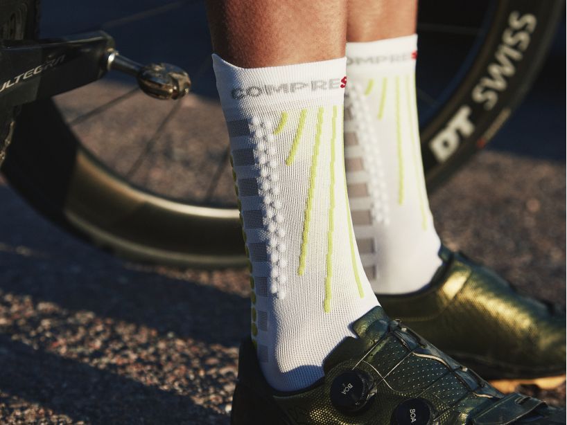 Calcetines de ciclismo y Triatlón Compressport Aero Socks Largos (3 colores)