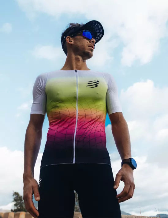 Tricota Compressport Triatlón Postural Aero SS Top (2 colores)